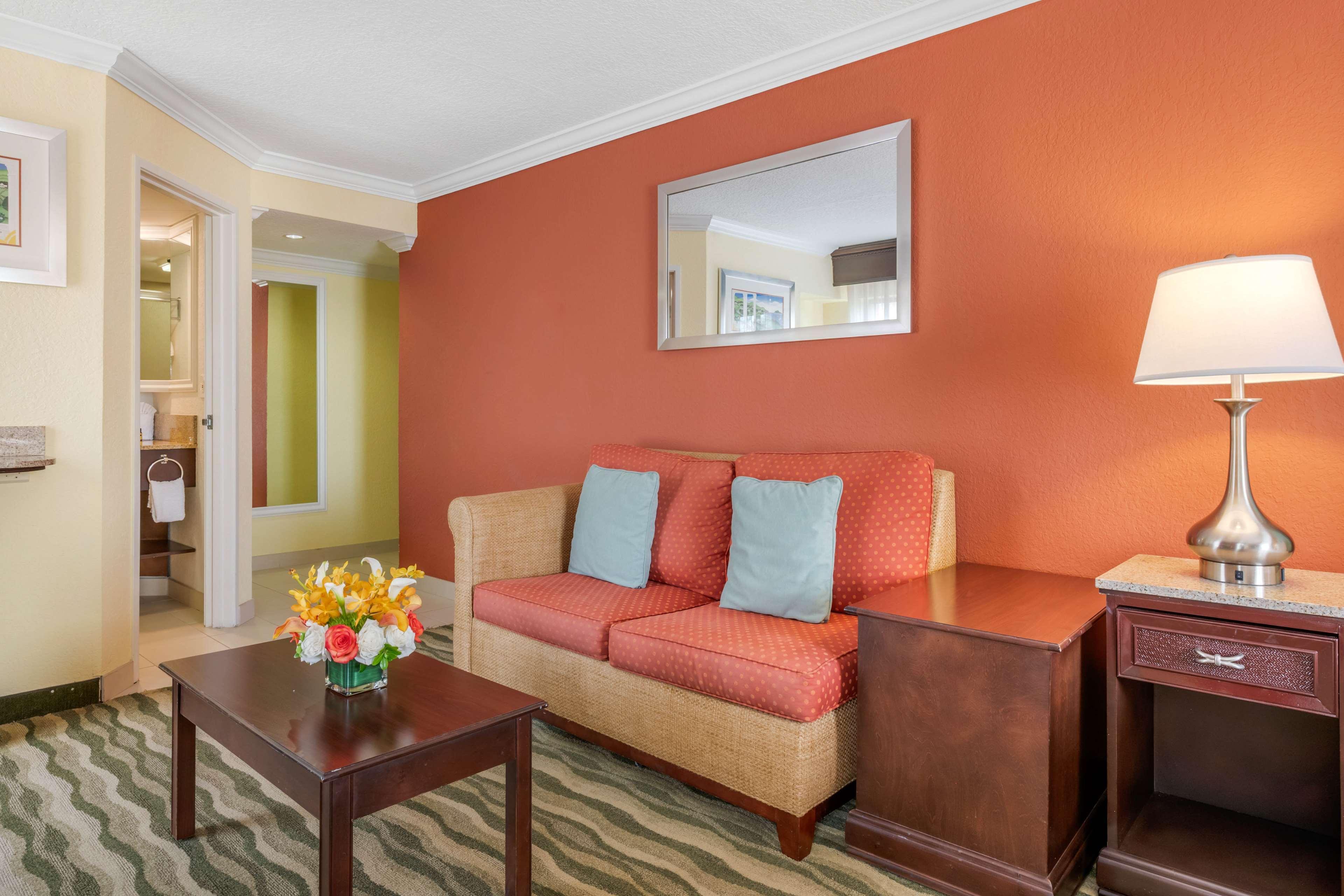 Best Western Plus Palm Beach Gardens Hotel & Suites And Conference Ct Exterior foto